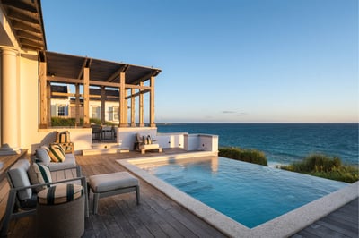 Luxury Villa Photo #9