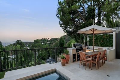Luxury Villa Photo #5