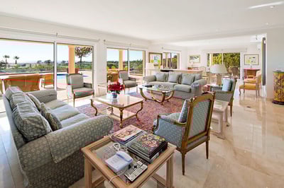 Luxury Villa Photo #5