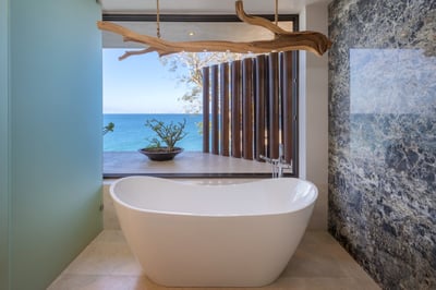 Luxury Villa Photo #35