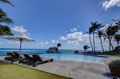 Luxury Villa Photo #4