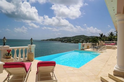 Luxury Villa Photo #6