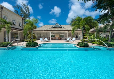 Luxury Villa Photo #2