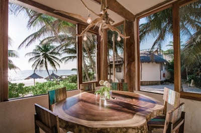 Luxury Villa Photo #6
