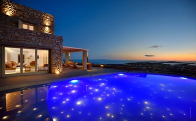 Luxury Villa Photo #2