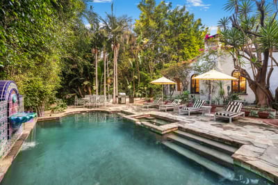 Luxury Villa Photo #9