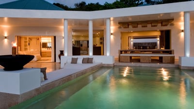 Pool & Terrace