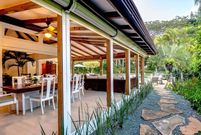 Luxury Villa Photo #7