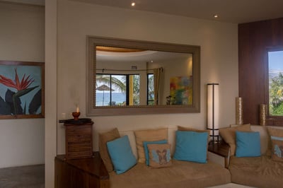 Luxury Villa Photo #16