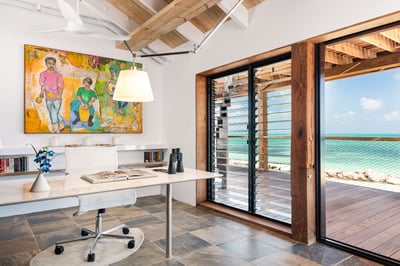 Luxury Villa Photo #18
