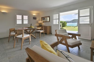 Luxury Villa Photo #9