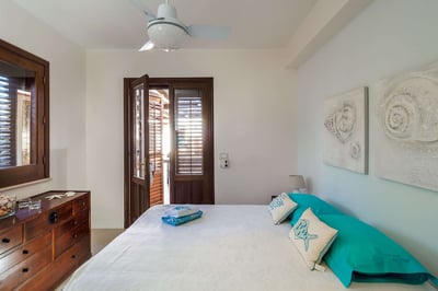 Luxury Villa Photo #43