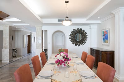 Luxury Villa Photo #16