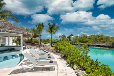 Luxury Villa Photo #3
