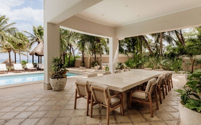Luxury Villa Photo #12