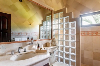 Luxury Villa Photo #62
