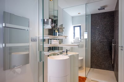 Luxury Villa Photo #26