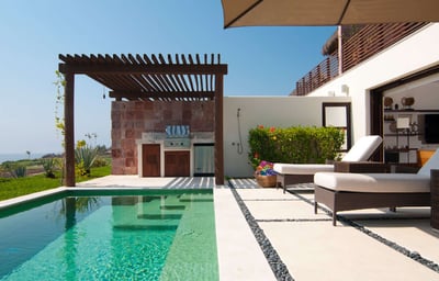 Luxury Villa Photo #7