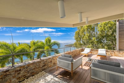 Luxury Villa Photo #37