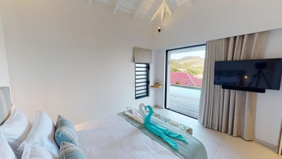 Luxury Villa Photo #50