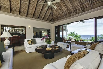 Luxury Villa Photo #7