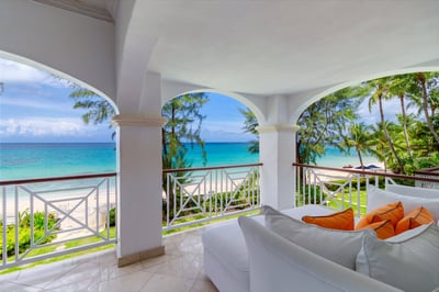 Luxury Villa Photo #3