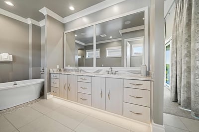 Luxury Villa Photo #38