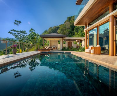 Luxury Villa Photo #4