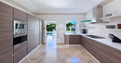 Luxury Villa Photo #5