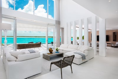 Luxury Villa Photo #38