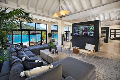 Luxury Villa Photo #11