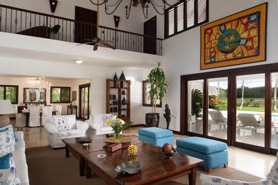 Luxury Villa Photo #7