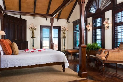 Luxury Villa Photo #7