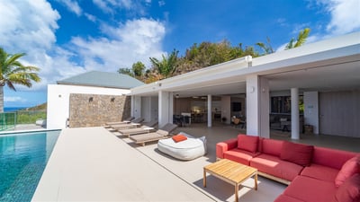 Pool & Terrace