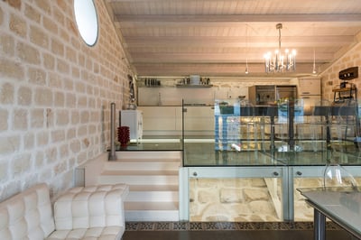 Luxury Villa Photo #36