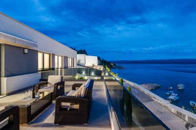Luxury Villa Photo #15