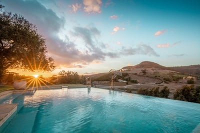Luxury Villa Photo #2