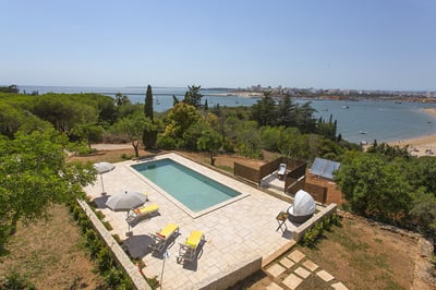 Luxury Villa Photo #2
