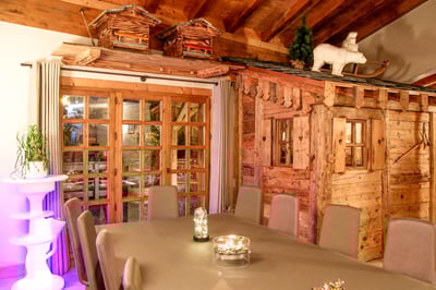 Luxury Villa Photo #7