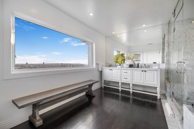 Luxury Villa Photo #27