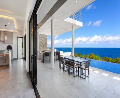 Luxury Villa Photo #12