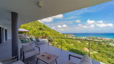 Luxury Villa Photo #15