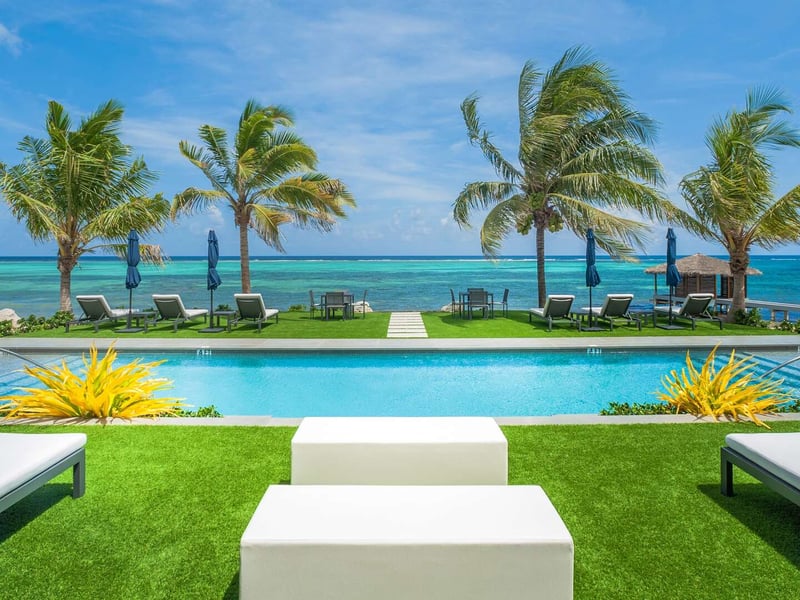 Coconut Grove Suites