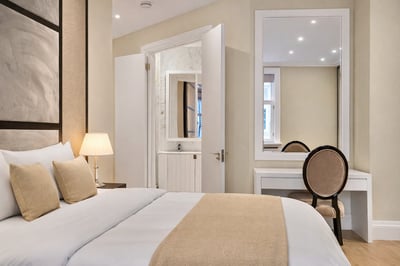 Luxury Villa Photo #31
