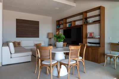 Luxury Villa Photo #12