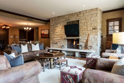 Luxury Villa Photo #2