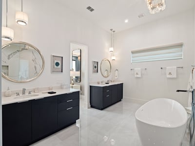 Luxury Villa Photo #63