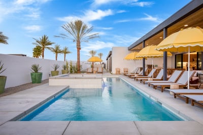 Luxury Villa Photo #4