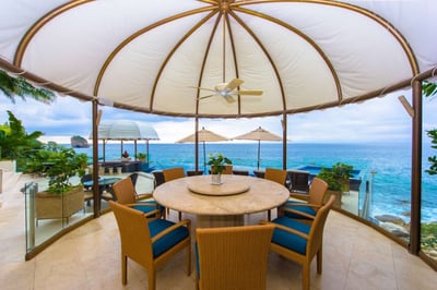 Luxury Villa Photo #21