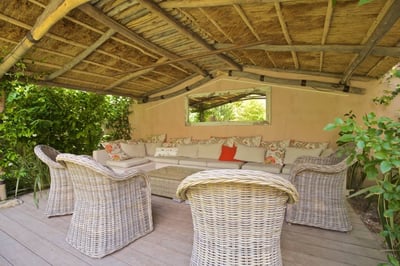 Luxury Villa Photo #9